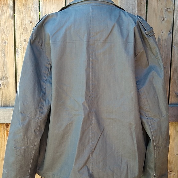 Carbon wind/water resistant Jacket - Picture 3 of 8